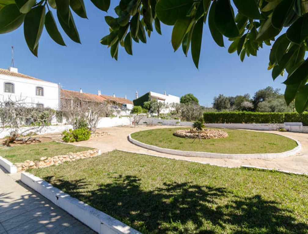 Гостевой дом Quinta Do Lagar - By Portugalferias Албуфейра Экстерьер фото