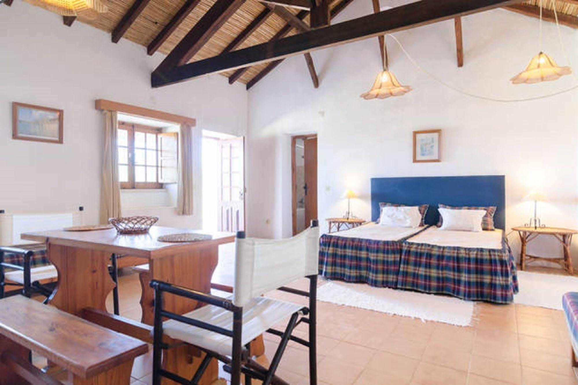 Гостевой дом Quinta Do Lagar - By Portugalferias Албуфейра Экстерьер фото